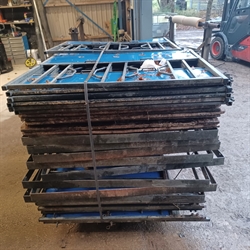 6 st. begagnade kalvboxar i batteri KB113