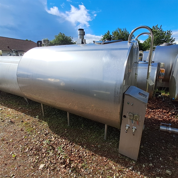 1 st. begagnad kyltank 4000 l. 280x165x220 cm. Tank 5