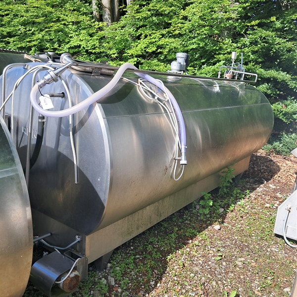 1 st. begagnad "Røka" kyltank 400x150x200 cm. Tank 7
