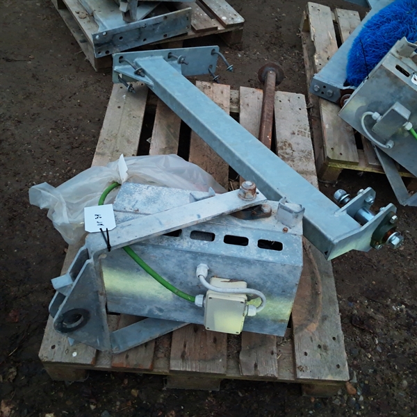 1 st. begagnad koborste med motor, nr 34